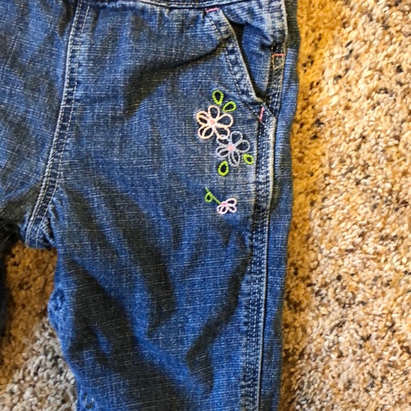 Girls Carhartt Overalls - Picture 3 of 5